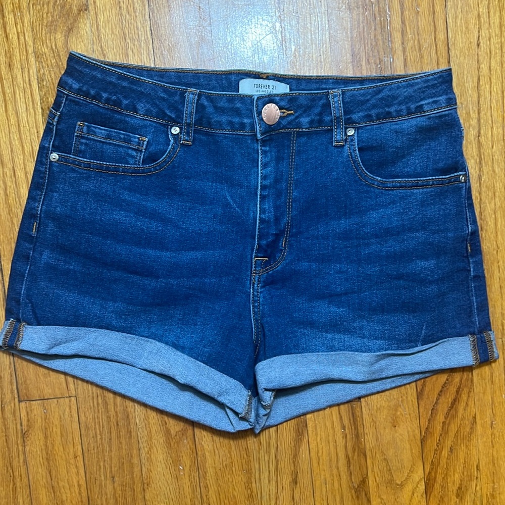 BLUE JEAN SHORTS